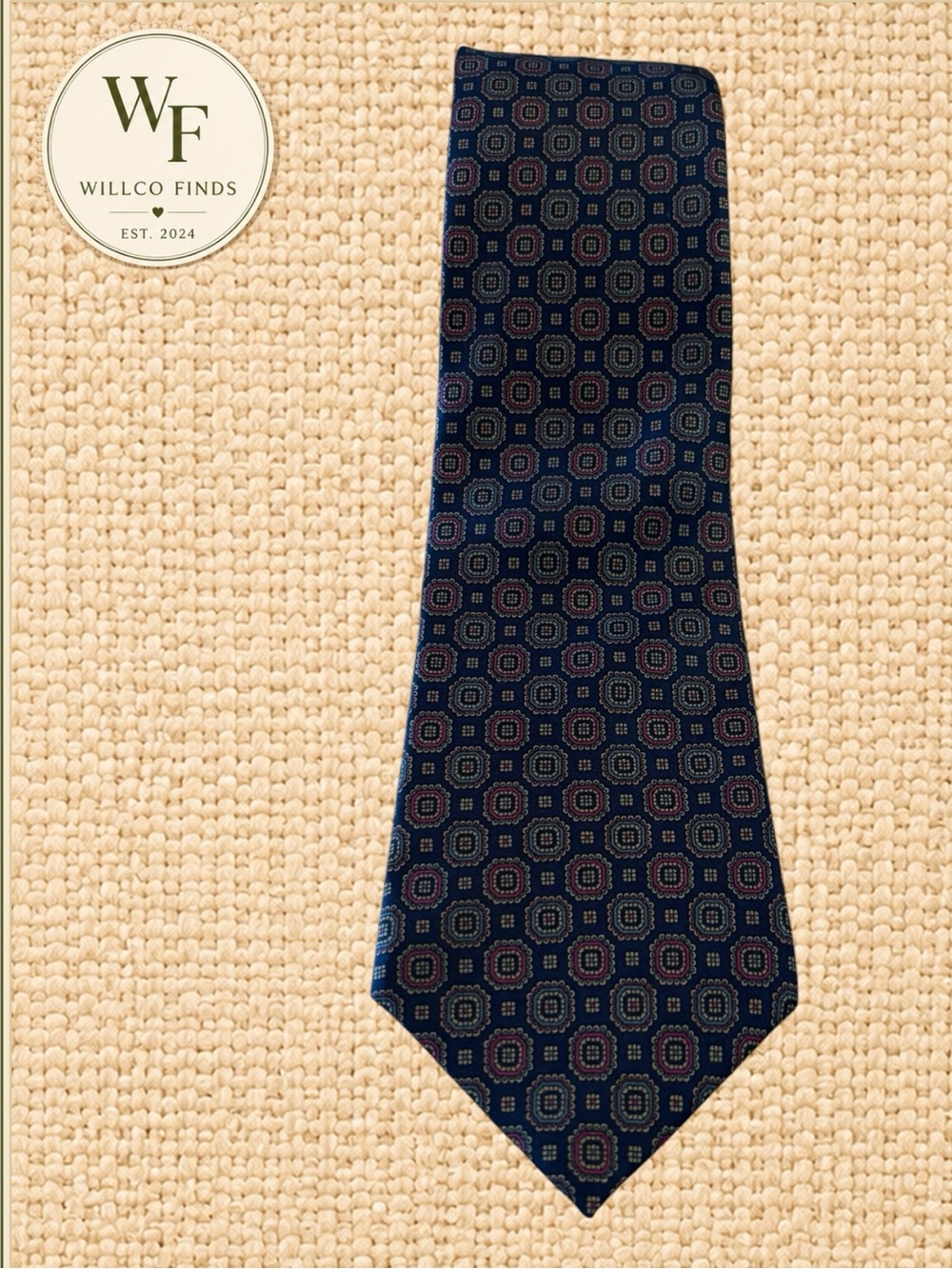 Envoy All Silk Men’s Tie Navy Blue Geometric Medallion Pattern Classic